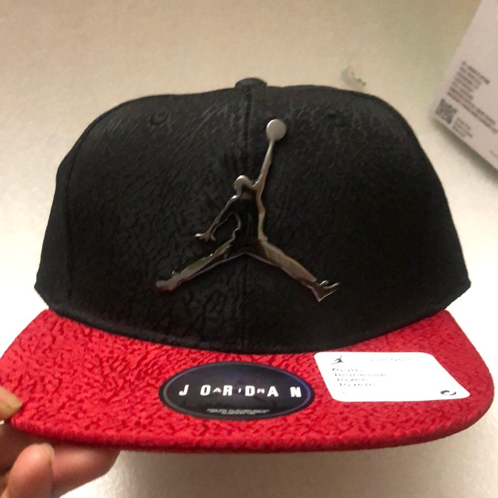 Youth Jordan Baseball Cap Hat Black Red Color Block Snapback - youth size .
